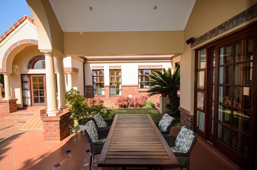 3 Bedroom Property for Sale in Bryanston Gauteng