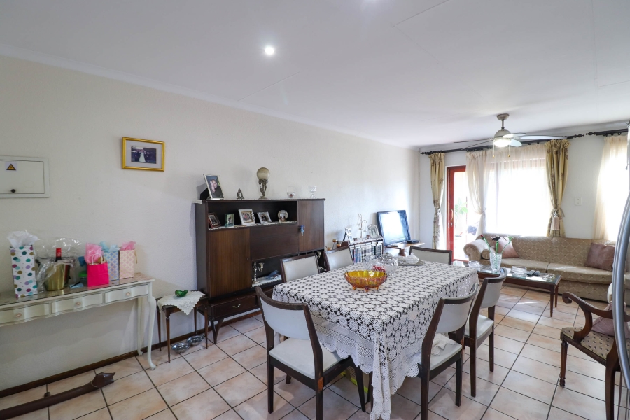 To Let 2 Bedroom Property for Rent in Dowerglen Ext 4 Gauteng