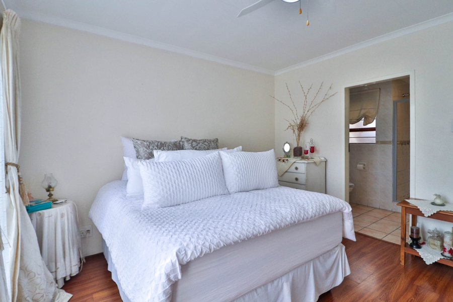 To Let 2 Bedroom Property for Rent in Dowerglen Ext 4 Gauteng