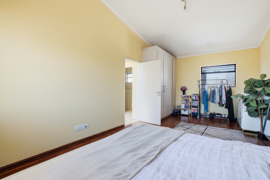 2 Bedroom Property for Sale in Barbeque Downs Gauteng