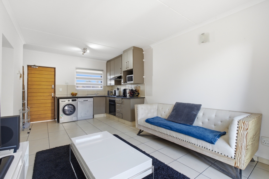 2 Bedroom Property for Sale in Barbeque Downs Gauteng