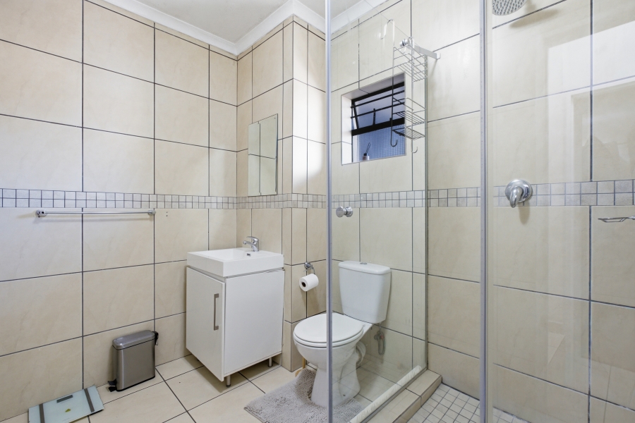 2 Bedroom Property for Sale in Barbeque Downs Gauteng