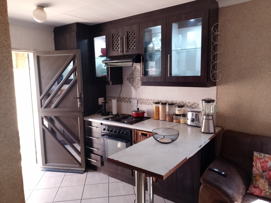 2 Bedroom Property for Sale in Gem Valley Gauteng