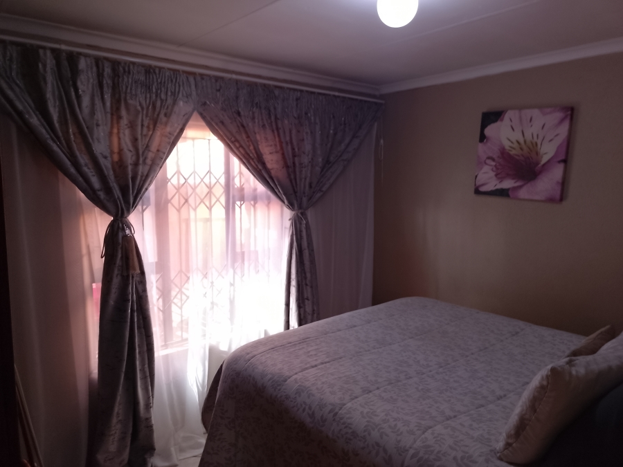 2 Bedroom Property for Sale in Gem Valley Gauteng