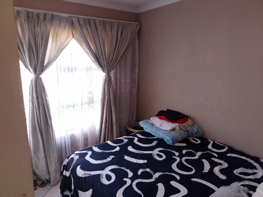 2 Bedroom Property for Sale in Gem Valley Gauteng