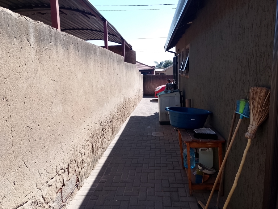 2 Bedroom Property for Sale in Gem Valley Gauteng