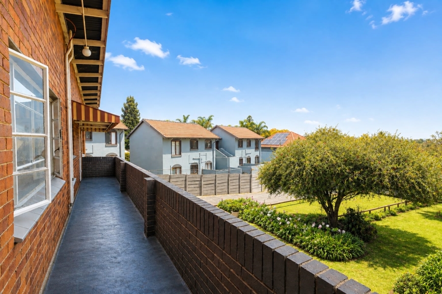 1 Bedroom Property for Sale in Linden Gauteng