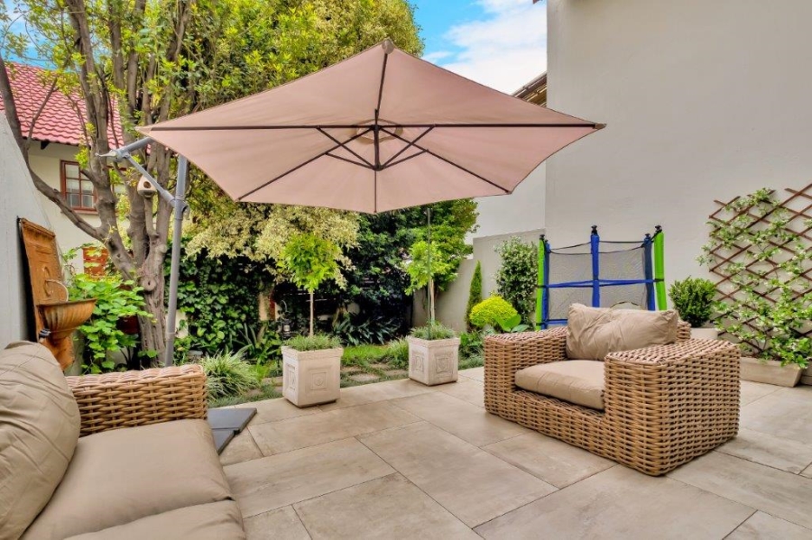 3 Bedroom Property for Sale in Bryanston Gauteng