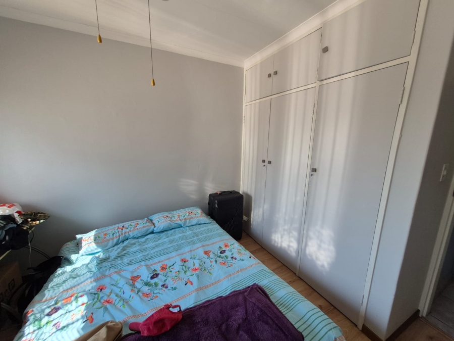 3 Bedroom Property for Sale in Faerie Glen Gauteng