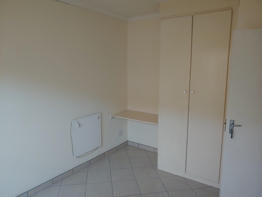 To Let 2 Bedroom Property for Rent in Elardus Park Gauteng