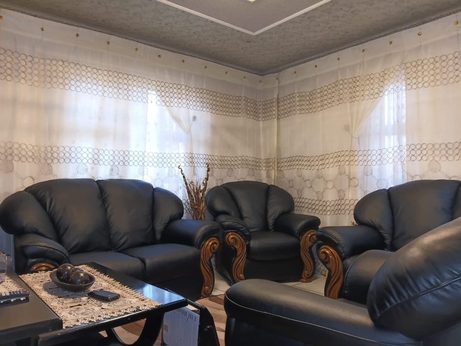 3 Bedroom Property for Sale in Sebokeng Zone 14 Gauteng
