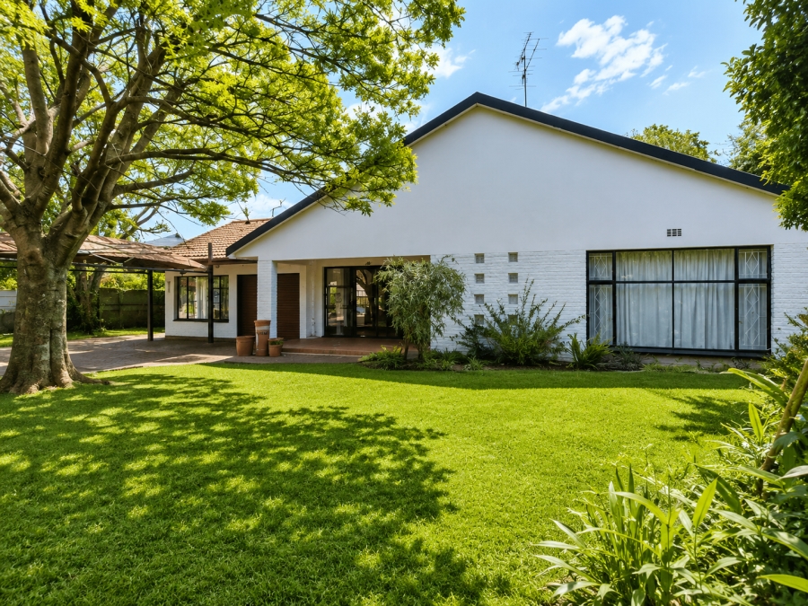 4 Bedroom Property for Sale in Risiville Gauteng