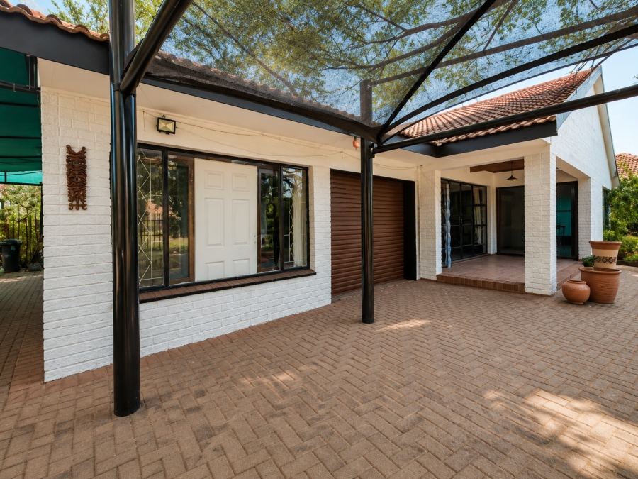 4 Bedroom Property for Sale in Risiville Gauteng