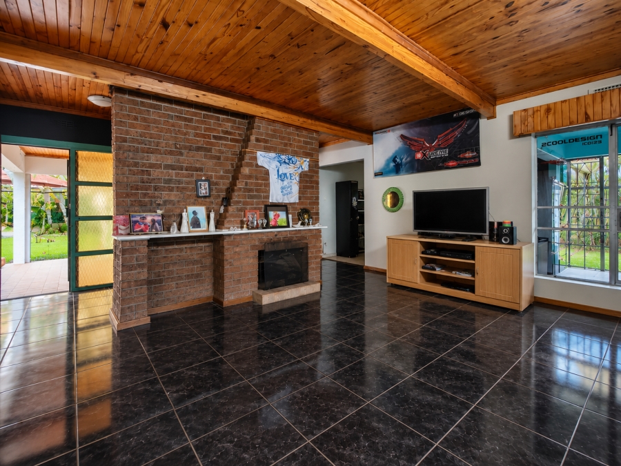 4 Bedroom Property for Sale in Risiville Gauteng