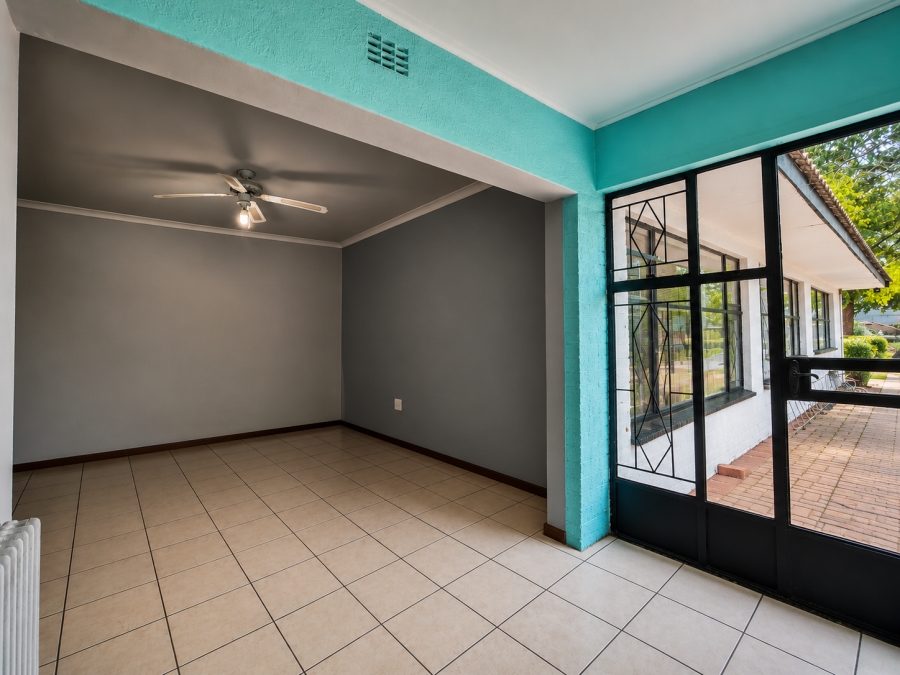 4 Bedroom Property for Sale in Risiville Gauteng