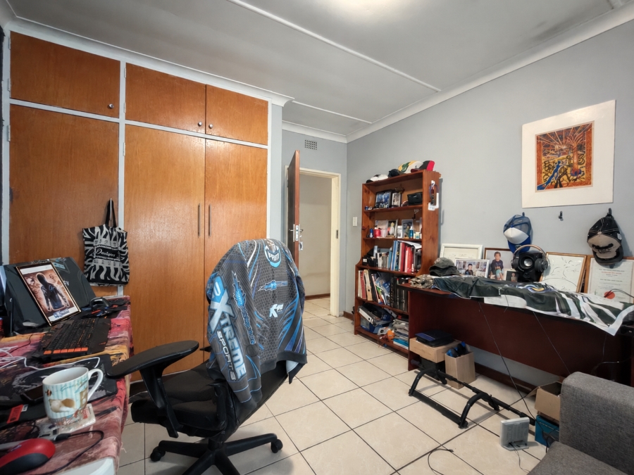 4 Bedroom Property for Sale in Risiville Gauteng
