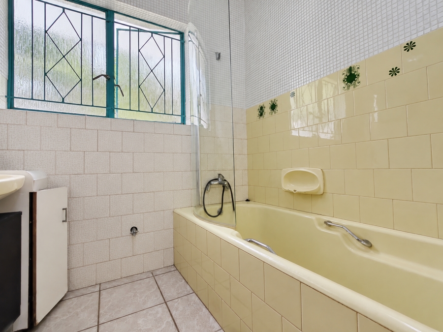 4 Bedroom Property for Sale in Risiville Gauteng