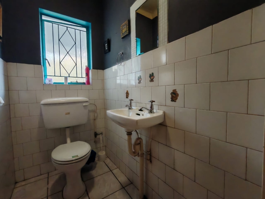 4 Bedroom Property for Sale in Risiville Gauteng
