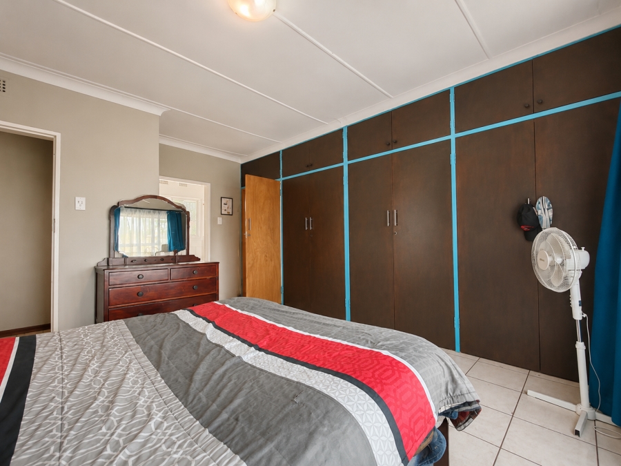 4 Bedroom Property for Sale in Risiville Gauteng