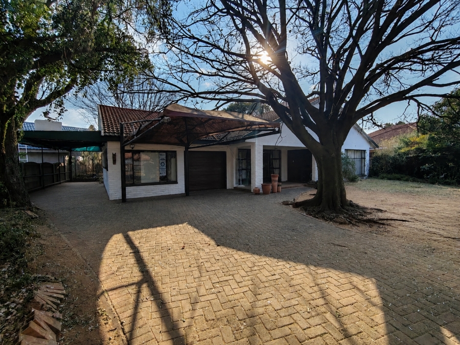 4 Bedroom Property for Sale in Risiville Gauteng