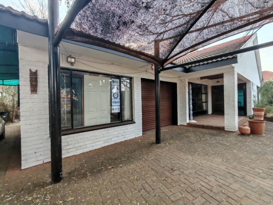 4 Bedroom Property for Sale in Risiville Gauteng