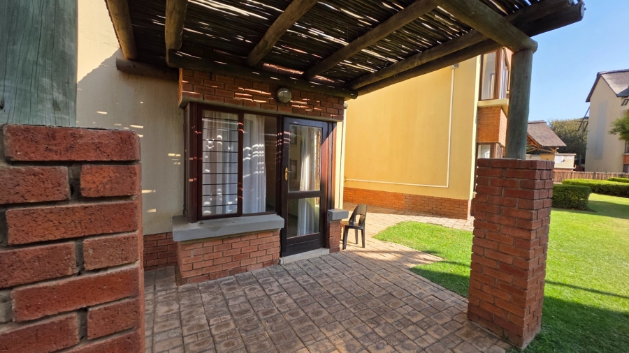 2 Bedroom Property for Sale in Montana Tuine Gauteng