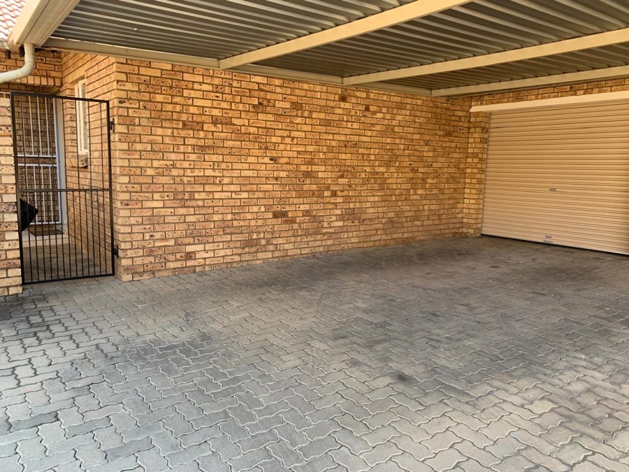 3 Bedroom Property for Sale in Montana Gauteng