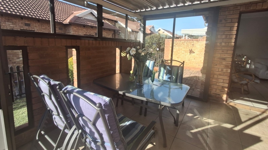 2 Bedroom Property for Sale in Brentwood Park Gauteng
