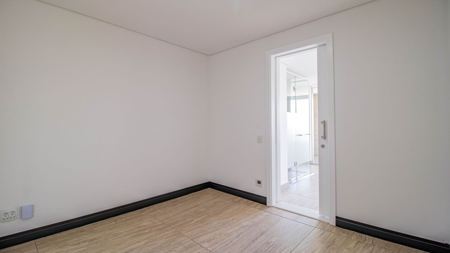 3 Bedroom Property for Sale in Sandown Gauteng