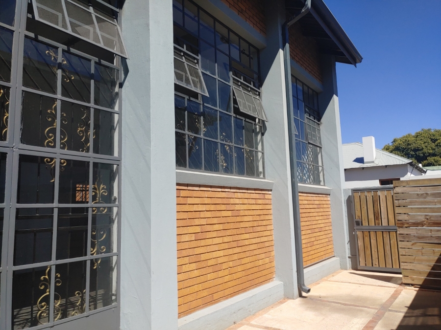 To Let 1 Bedroom Property for Rent in Braamfontein Gauteng