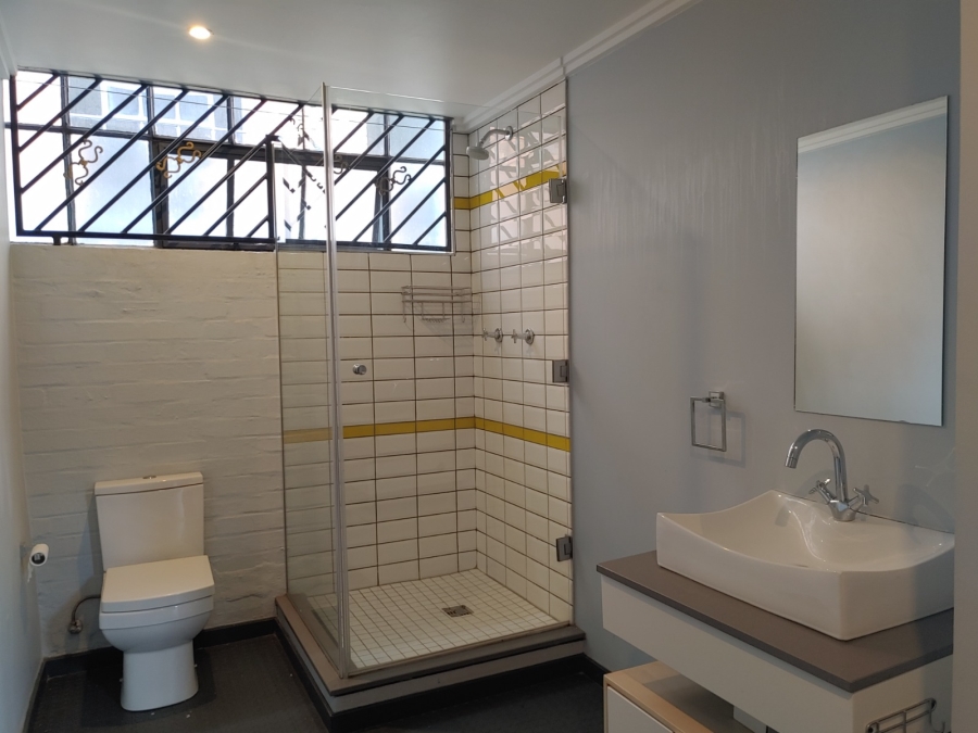 To Let 1 Bedroom Property for Rent in Braamfontein Gauteng
