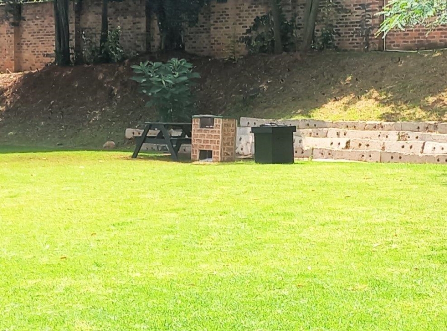 To Let 1 Bedroom Property for Rent in Braamfontein Gauteng