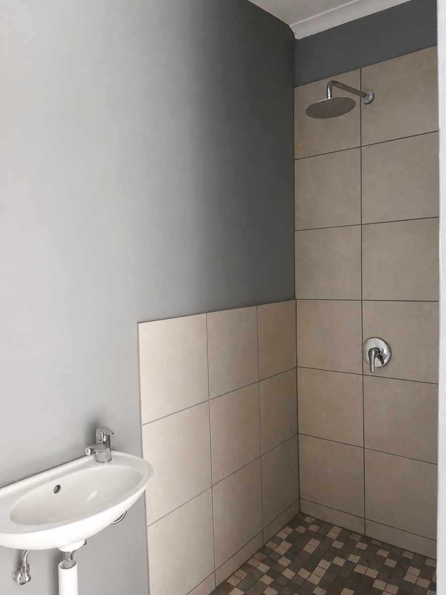 To Let 1 Bedroom Property for Rent in Fleurhof Gauteng