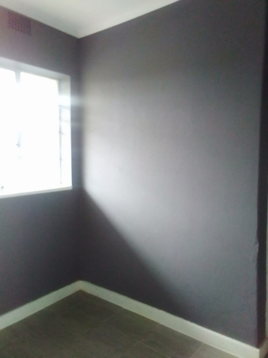To Let 1 Bedroom Property for Rent in Florida Glen Gauteng