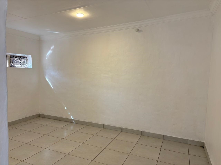 To Let 2 Bedroom Property for Rent in Villieria Gauteng