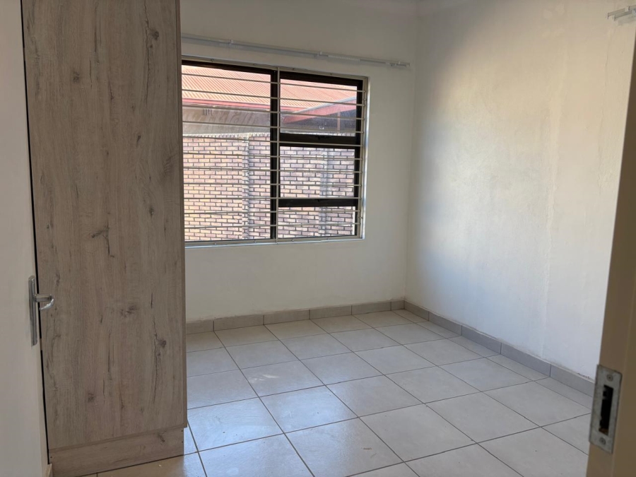 To Let 2 Bedroom Property for Rent in Villieria Gauteng