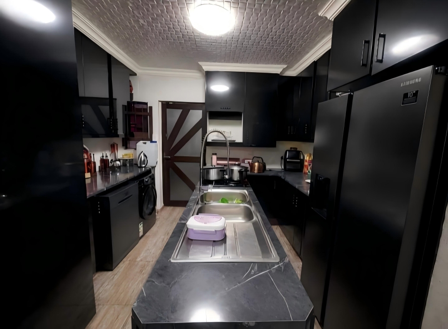 3 Bedroom Property for Sale in Salfin Gauteng