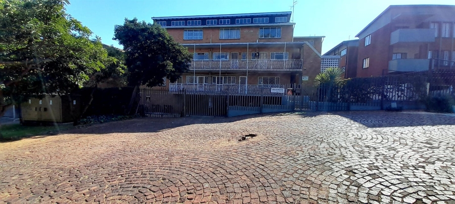 2 Bedroom Property for Sale in Robindale Gauteng