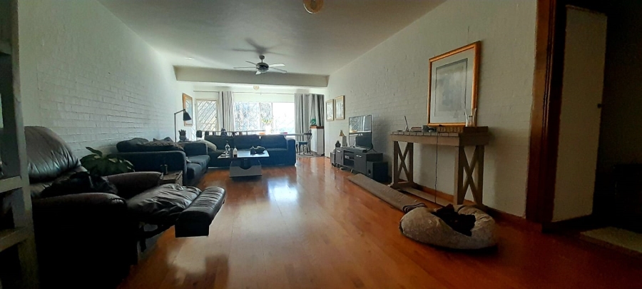 2 Bedroom Property for Sale in Robindale Gauteng