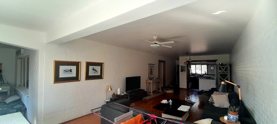 2 Bedroom Property for Sale in Robindale Gauteng