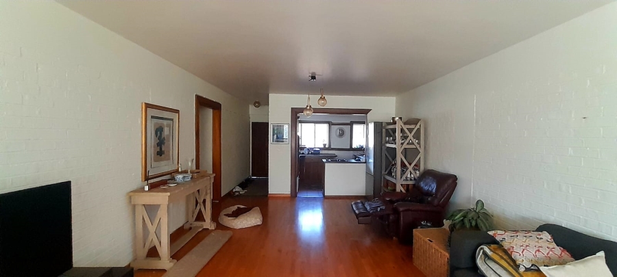 2 Bedroom Property for Sale in Robindale Gauteng