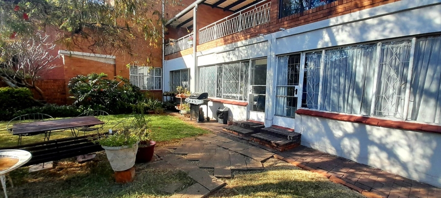 2 Bedroom Property for Sale in Robindale Gauteng