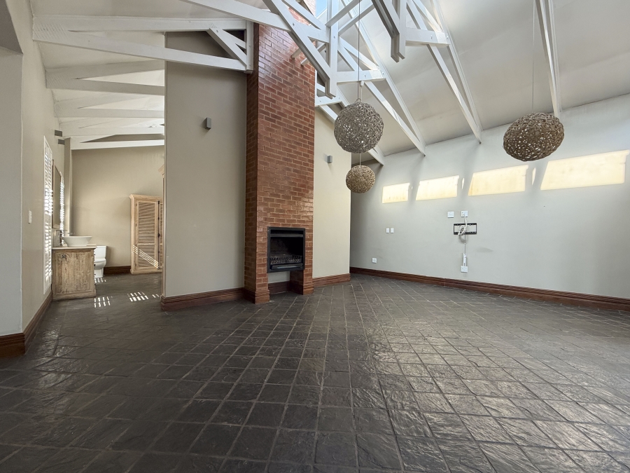 4 Bedroom Property for Sale in Serengeti Lifestyle Estate Gauteng