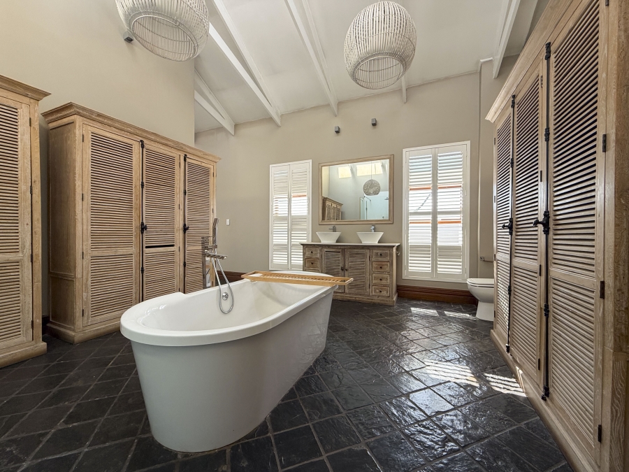 4 Bedroom Property for Sale in Serengeti Lifestyle Estate Gauteng