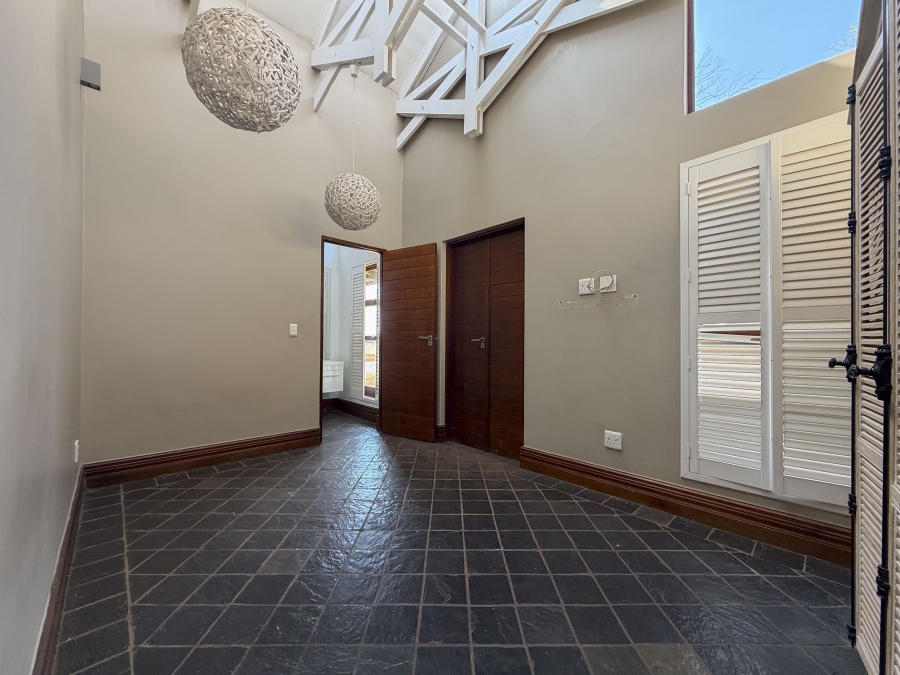 4 Bedroom Property for Sale in Serengeti Lifestyle Estate Gauteng