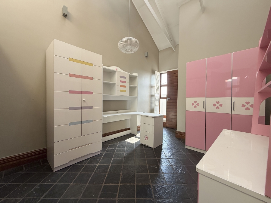 4 Bedroom Property for Sale in Serengeti Lifestyle Estate Gauteng