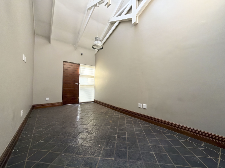 4 Bedroom Property for Sale in Serengeti Lifestyle Estate Gauteng
