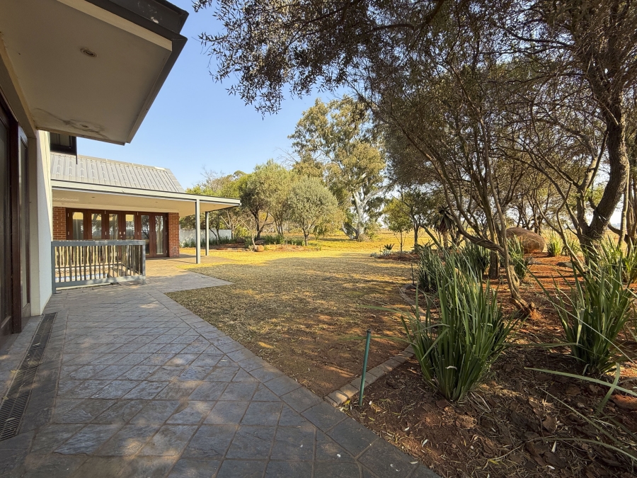 4 Bedroom Property for Sale in Serengeti Lifestyle Estate Gauteng