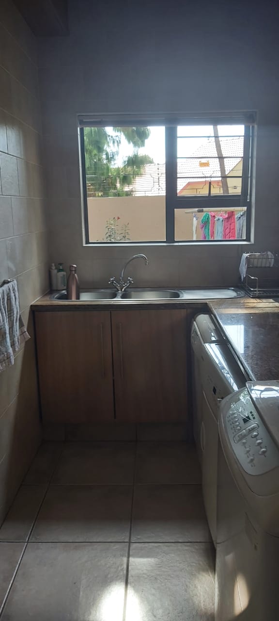 To Let 3 Bedroom Property for Rent in Elma Park Gauteng