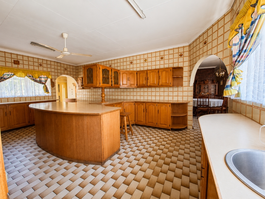 5 Bedroom Property for Sale in De Deur Gauteng